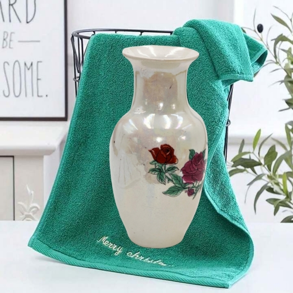 👣4/$20 ~Vase with Handpainted Roses - Picture 3 of 6